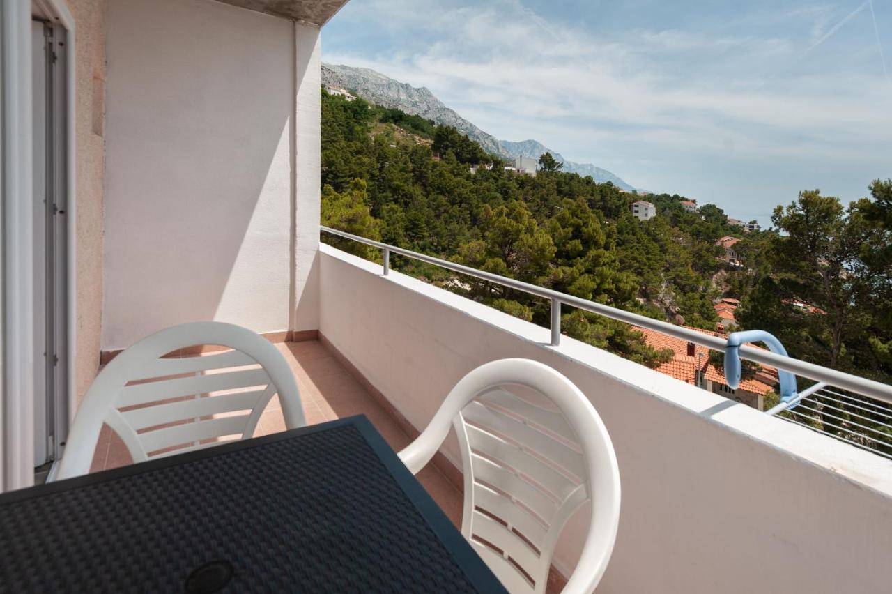 Apartments Lile Brela Ngoại thất bức ảnh