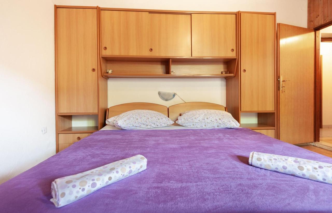 Apartments Lile Brela Ngoại thất bức ảnh