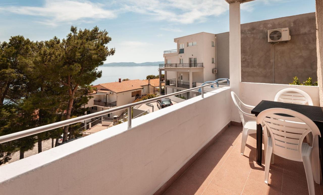 Apartments Lile Brela Ngoại thất bức ảnh