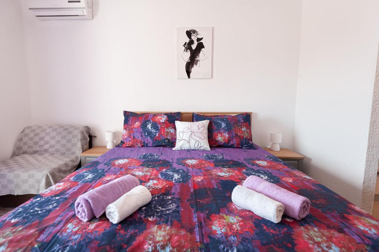 Apartments Lile Brela Ngoại thất bức ảnh
